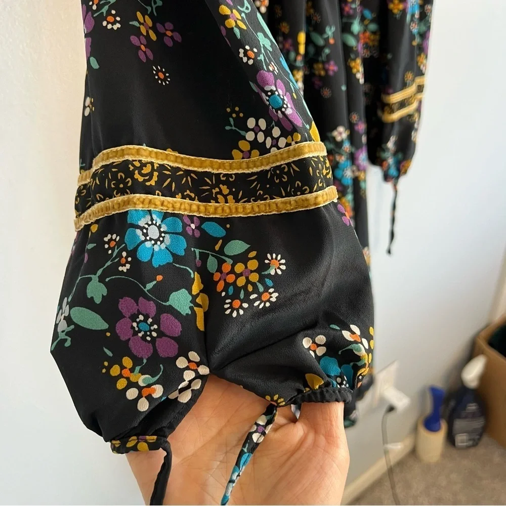 TRF Bell Sleeve Square Neck Floral Print Black Midi Dress Sz M Country Culture - Picture 10 of 16